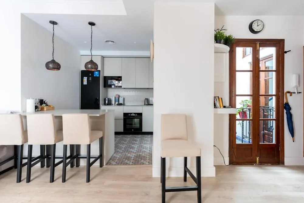 La Casa Villa Sevilla 0*,